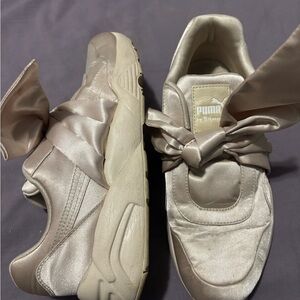 Fenty x Puma Women's Satin Bow Sneakers - Light Pink/Cream